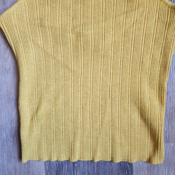 CUTE TOP - Picture 3 of 8